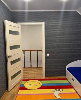 Дом 142м², 2-этажный, на длительный срок,