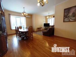 Коттедж 380м², 2-этажный, на длительный срок,