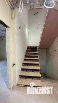 Таунхаус 260м², 3-этажный, участок 2 сот.