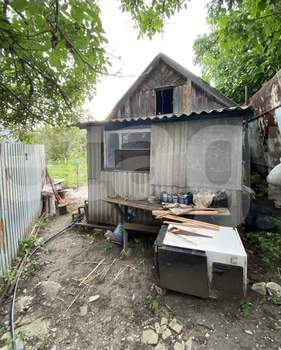 Дом 18м², 2-этажный, участок 6 сот.