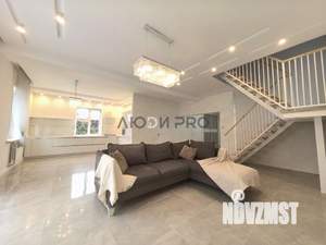 Дом 200м², 2-этажный, участок 8 сот.