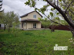 Дом 63м², 2-этажный, участок 6 сот.