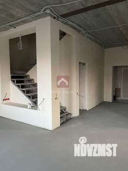 Таунхаус 260м², 3-этажный, участок 2 сот.