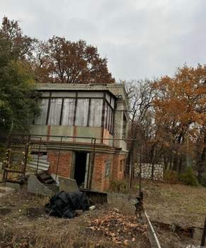 Дом 84м², 5-этажный, участок 6 сот.