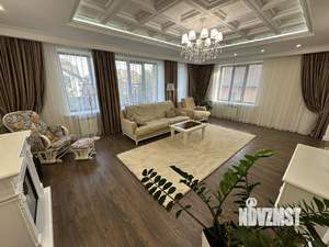 Дом 317м², 3-этажный, участок 14 сот.