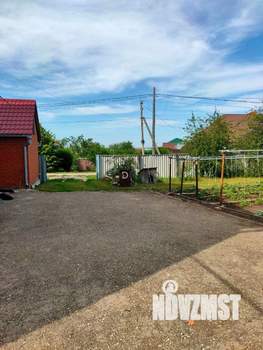 Коттедж 300м², 3-этажный, участок 14 сот.