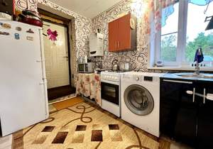 Дом 64м², 2-этажный, участок 9 сот.