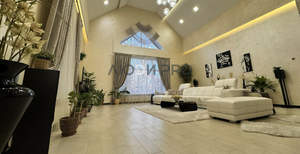 Дом 410м², 3-этажный, участок 12 сот.