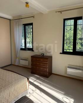 Дом 127м², 2-этажный, участок 4 сот.