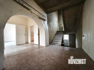 Коттедж 361м², 3-этажный, участок 10 сот.