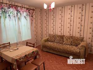 Дом 64м², 2-этажный, участок 6 сот.