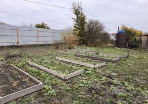 Дом 60м², 2-этажный, участок 10 сот.