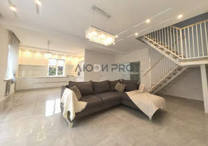 Дом 200м², 2-этажный, участок 8 сот.