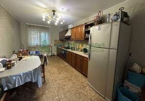 Дом 244м², 2-этажный, участок 8 сот.