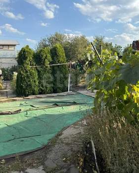 Дом 60м², 2-этажный, участок 6 сот.