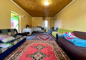 Дом 77м², 2-этажный, участок 6 сот.