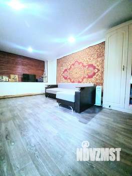 Дом 80м², 2-этажный, участок 6 сот.