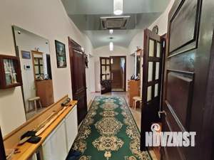 Дом 230м², 2-этажный, участок 15 сот.