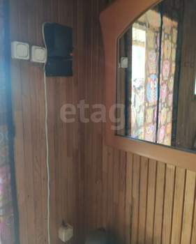 Дом 60м², 2-этажный, участок 6 сот.