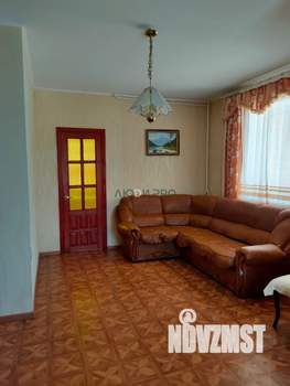 Коттедж 300м², 3-этажный, участок 14 сот.