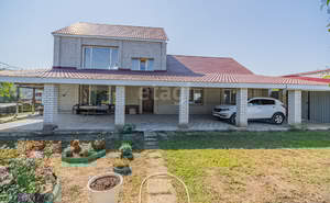 Дом 204м², 2-этажный, участок 8 сот.