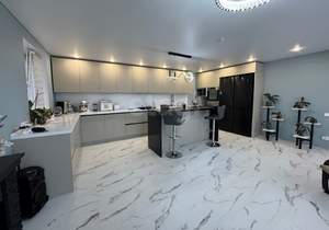 Дом 131м², 2-этажный, участок 6 сот.