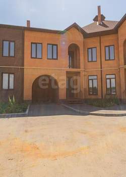 Дом 242м², 2-этажный, участок 242 сот.