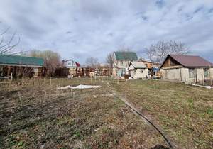 Дом 18м², 2-этажный, участок 6 сот.