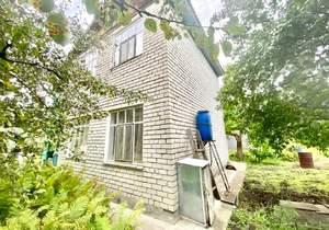 Дом 60м², 2-этажный, участок 8 сот.