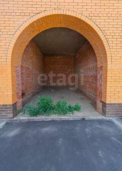 Дом 218м², 3-этажный, участок 242 сот.