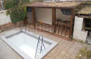 Дом 180м², 2-этажный, участок 3 сот.