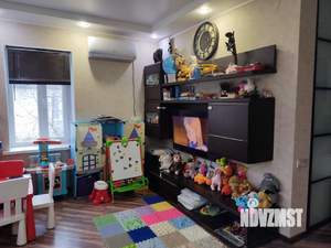 Дом 93м², 2-этажный, участок 5 сот.