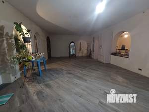 Коттедж 300м², 2-этажный, участок 4 сот.