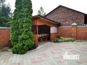 Коттедж 350м², 3-этажный, участок 12 сот.