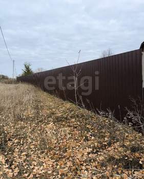 Дом 60м², 2-этажный, участок 10 сот.