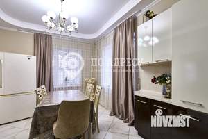 Дом 313м², 2-этажный, участок 9 сот.