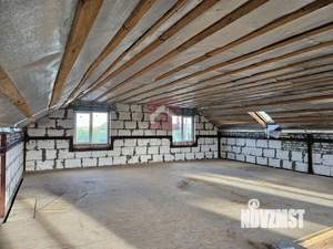 Дом 176м², 2-этажный, участок 6 сот.