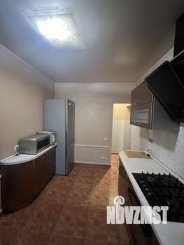 Коттедж 213м², 2-этажный, участок 7 сот.