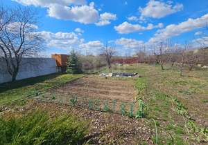 Дом 20м², 2-этажный, участок 6 сот.