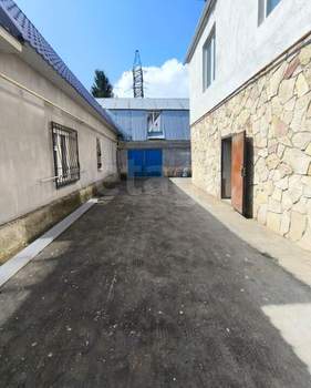 Дом 300м², 3-этажный, участок 4 сот.