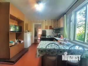 Дом 50м², 2-этажный, участок 6 сот.