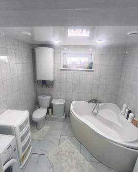 Дом 96м², 2-этажный, участок 8 сот.