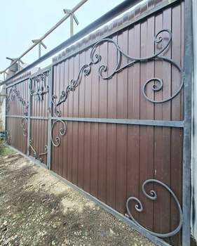 Дом 45м², 2-этажный, участок 6 сот.