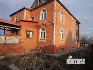 Коттедж 491м², 2-этажный, участок 10 сот.