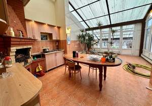 Дом 195м², 2-этажный, участок 7 сот.