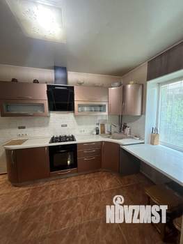 Коттедж 213м², 2-этажный, участок 7 сот.