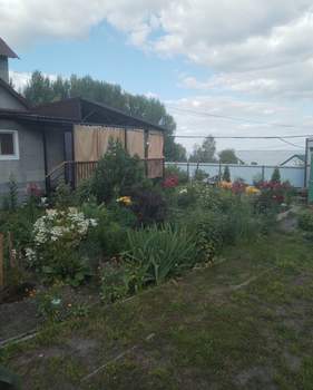 Дом 80м², 2-этажный, участок 10 сот.