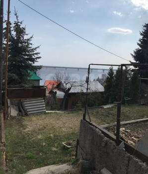 Дом 84м², 5-этажный, участок 6 сот.