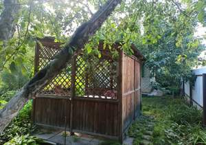 Дом 32м², 2-этажный, участок 4 сот.