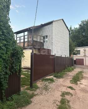 Дом 100м², 3-этажный, участок 4 сот.